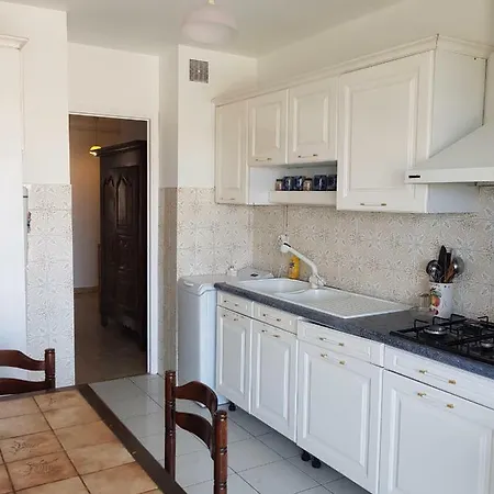 Confort-appartement Les Joncs Apartment *
